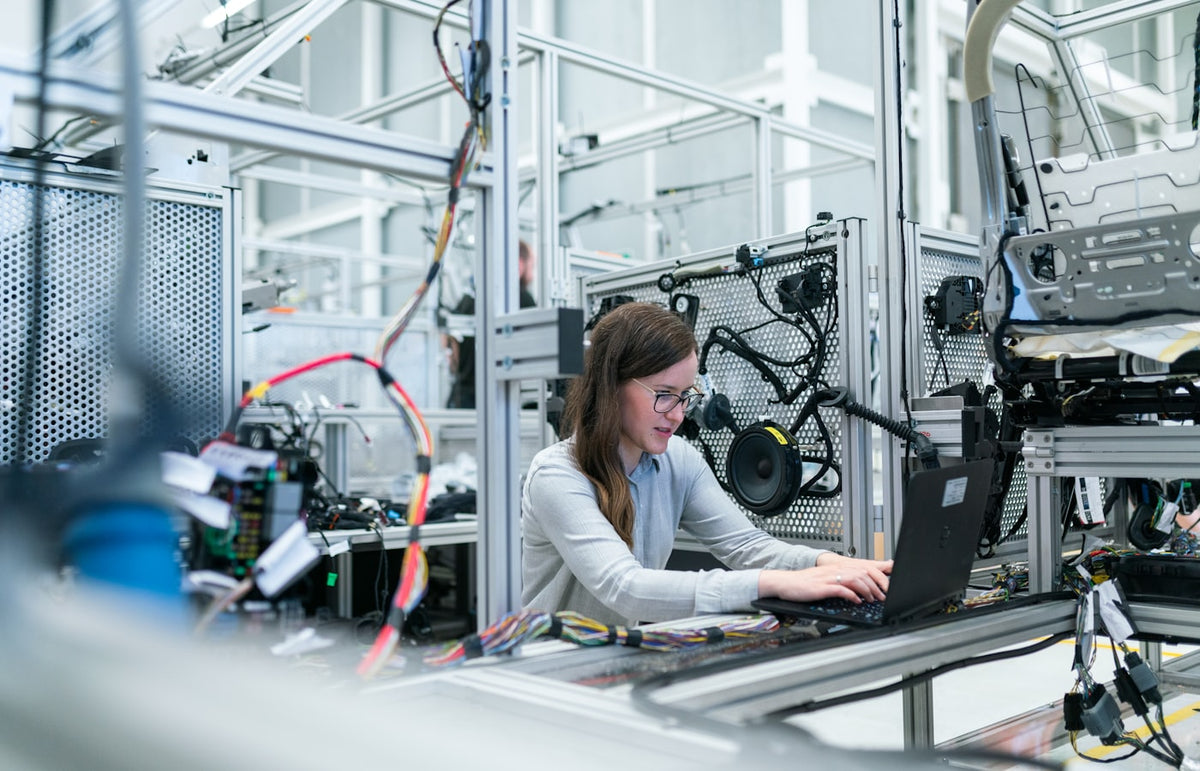 Production-Stopping Alarm: Fast Diagnosis with Industrial Mini PC Sys…